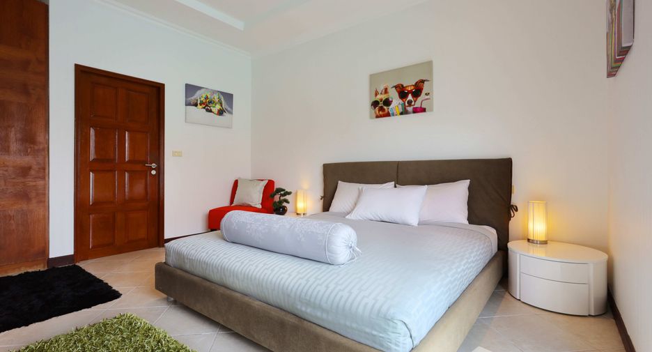 For rent 5 Beds villa in Jomtien, Pattaya