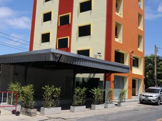 1 Bedroom Apartment In Bangkok Noi, Bangkok