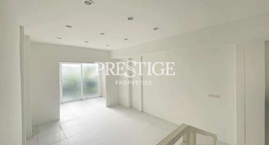 For sale 2 bedrooms retail Space in Bang Lamung, Chonburi