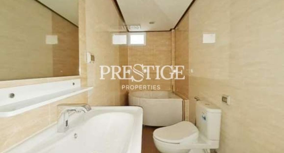 For sale 2 bedrooms retail Space in Bang Lamung, Chonburi