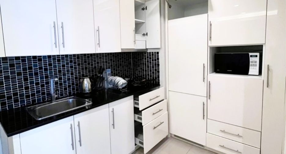 For sale 1 bed condo in Bang Lamung, Chonburi