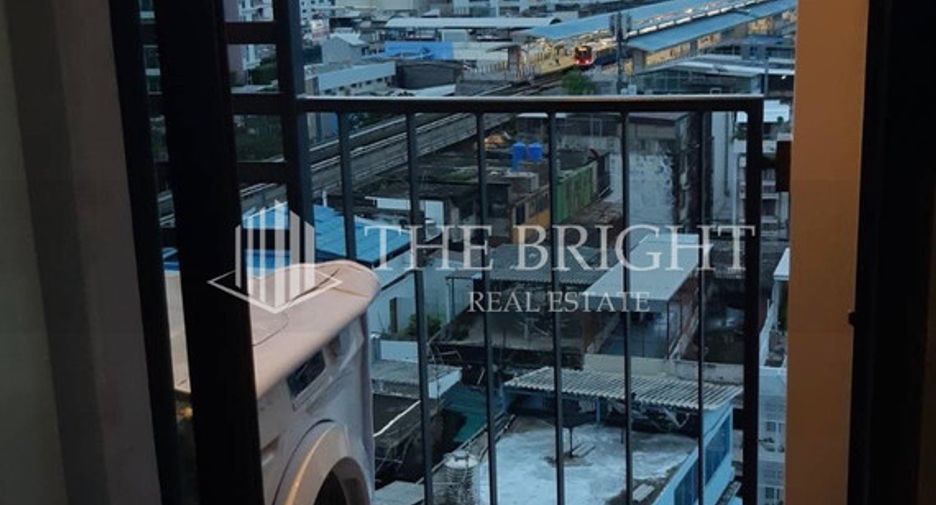 For rent studio condo in Phaya Thai, Bangkok