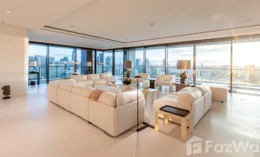 For rent 4 Beds condo in Pathum Wan, Bangkok