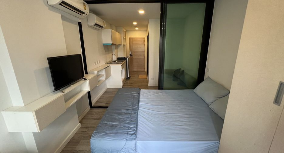 For rent studio condo in Bang Na, Bangkok