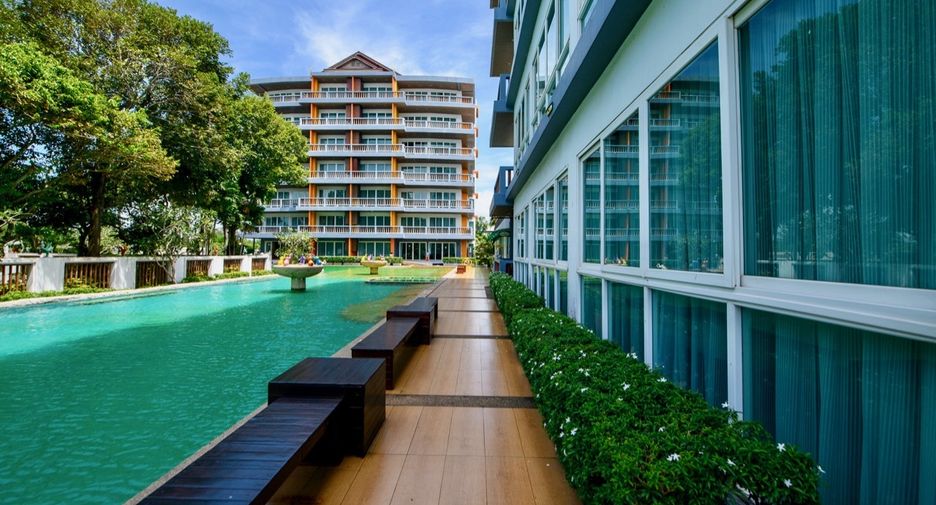 For sale 19 bedrooms retail Space in Jomtien, Pattaya