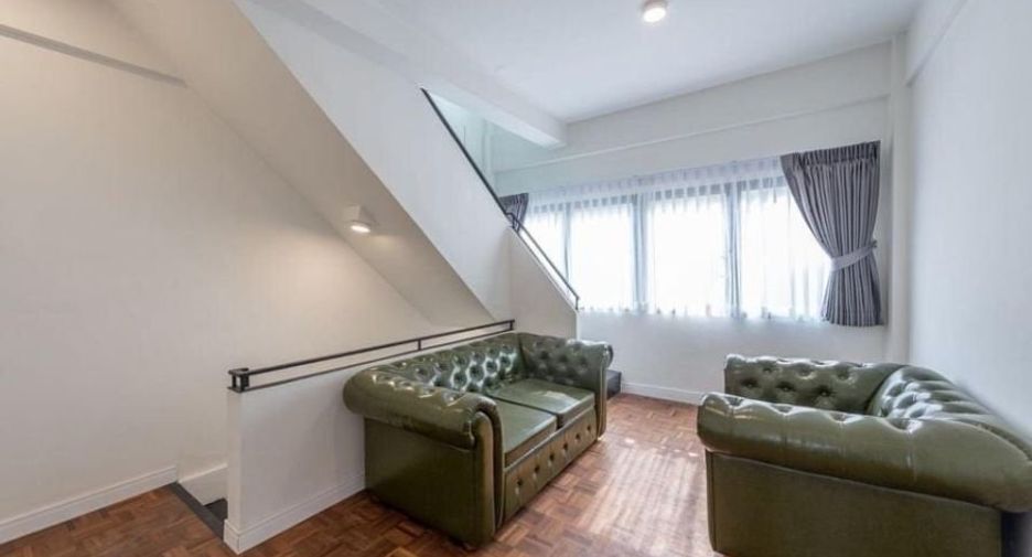 For rent 3 ベッドルーム house in Phra Nakhon, Bangkok