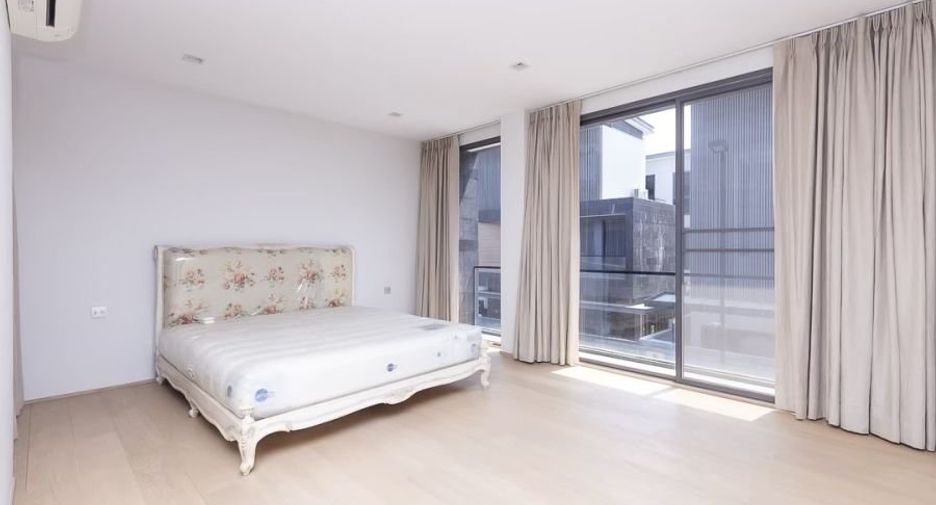 Haus zum Kauf mit 4 Zimmer in Wang Thonglang, Bangkok