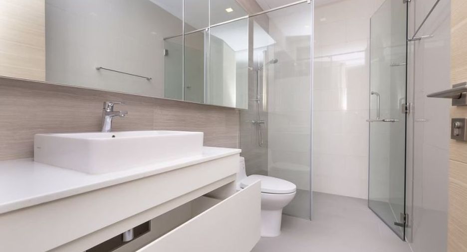 Haus zum Kauf mit 4 Zimmer in Wang Thonglang, Bangkok