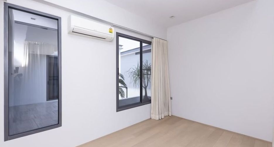 Haus zum Kauf mit 4 Zimmer in Wang Thonglang, Bangkok