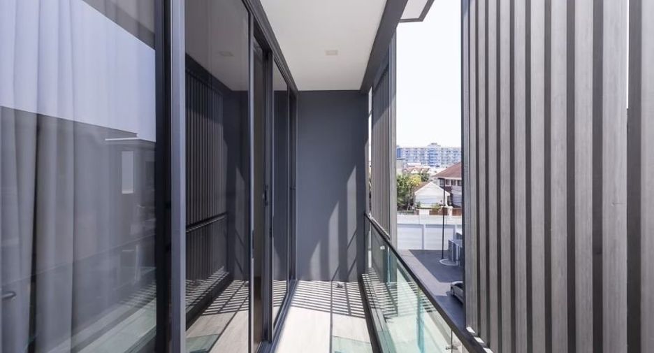 Haus zum Kauf mit 4 Zimmer in Wang Thonglang, Bangkok