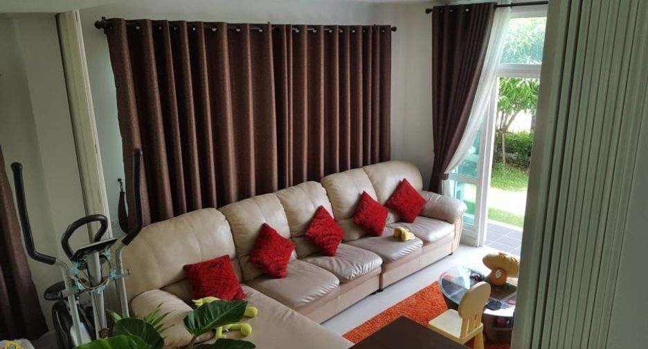 出租 和 出售 4 卧室 独立屋 在 Mueang Chon Buri, Chon Buri