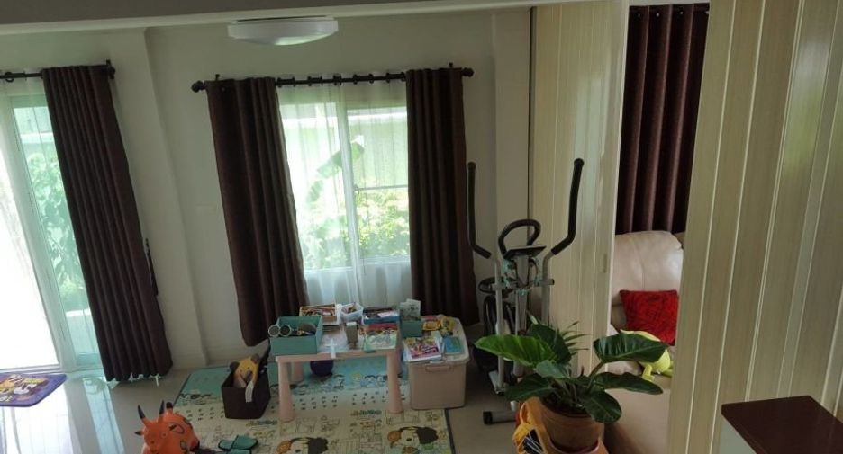 For rent and for sale 4 bed house in Mueang Chon Buri, Chonburi