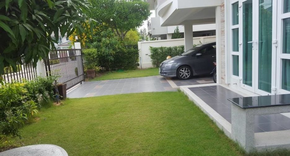 For rent そして for sale 4 Beds house in Mueang Chon Buri, Chonburi