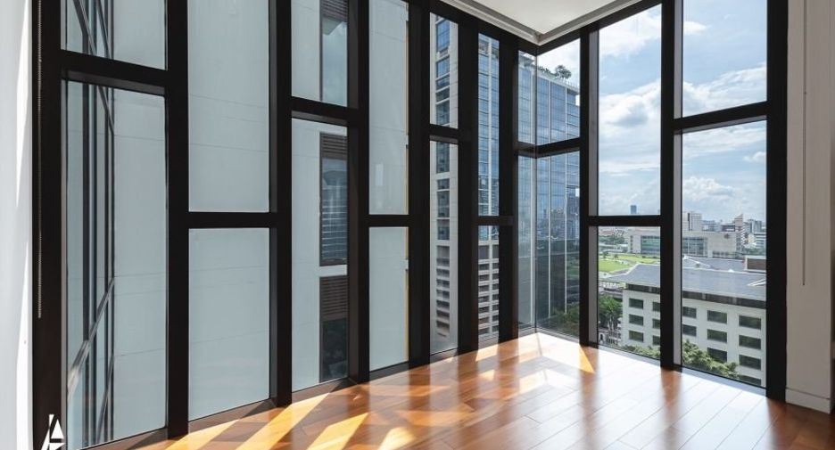 Wohnung zur Miete mit 2 Zimmer in Pathum Wan, Bangkok