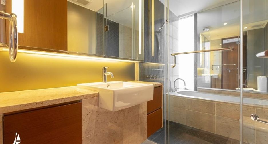 Wohnung zur Miete mit 2 Zimmer in Pathum Wan, Bangkok