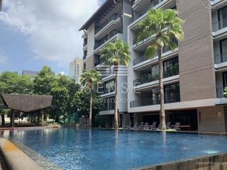 For rent 4 bed condo in Watthana, Bangkok