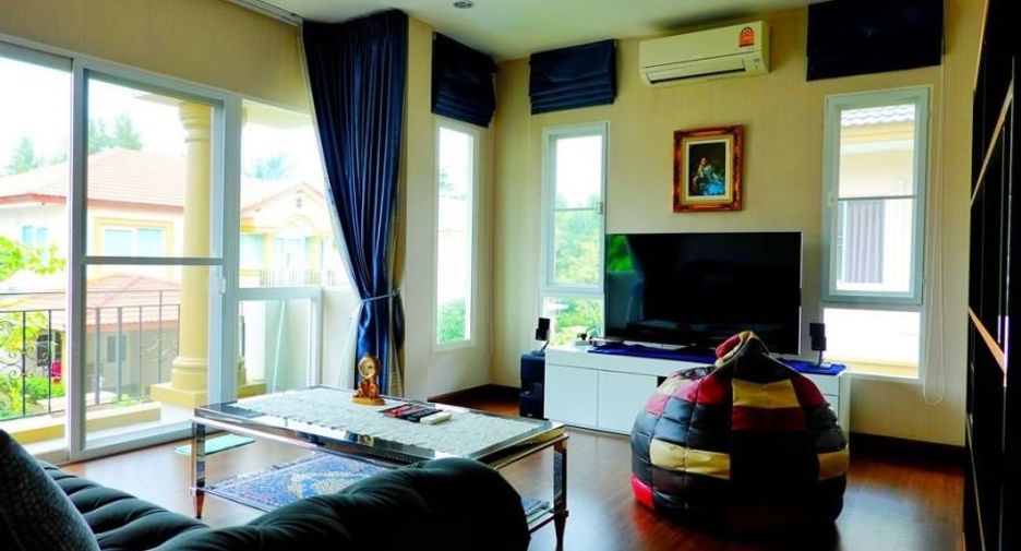 Casa en venta de 3 habitaciones en Bang Khae, Bangkok