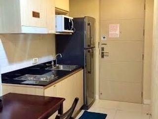 For sale 1 Beds condo in Huai Khwang, Bangkok