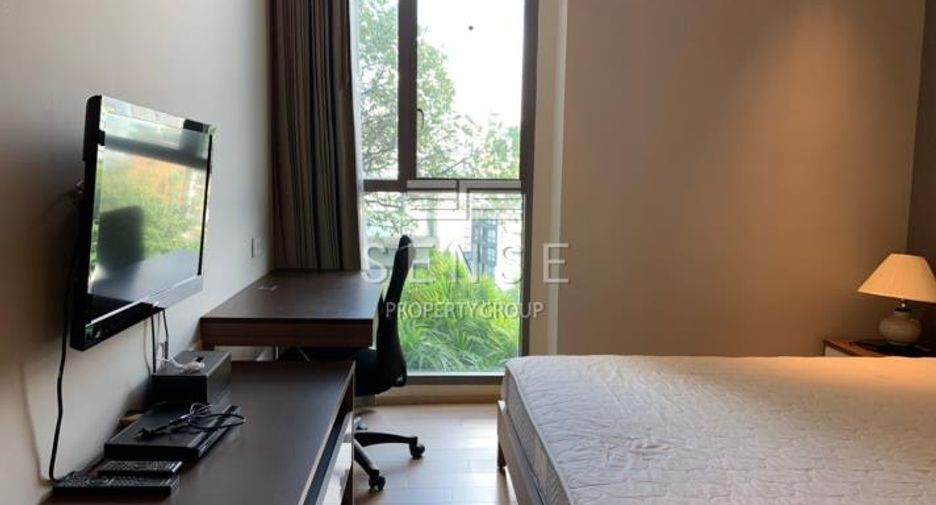 For rent 2 bedrooms condo in Khlong Toei, Bangkok
