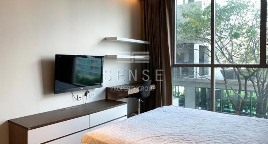 For rent 2 bedrooms condo in Khlong Toei, Bangkok