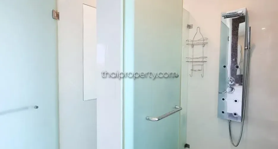 For rent and for sale 2 bedrooms condo in Bang Lamung, Chonburi