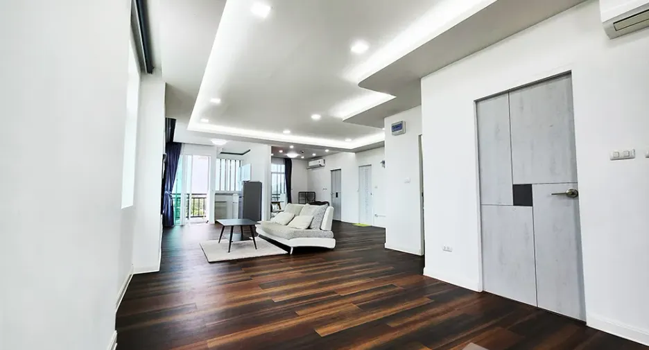 For sale 2 Beds condo in Mueang Phuket, Phuket
