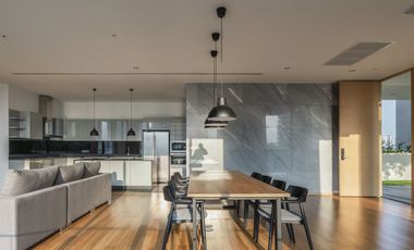 For rent 4 bed condo in Khlong Toei, Bangkok