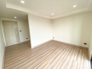 For rent 1 bed office in Bang Na, Bangkok