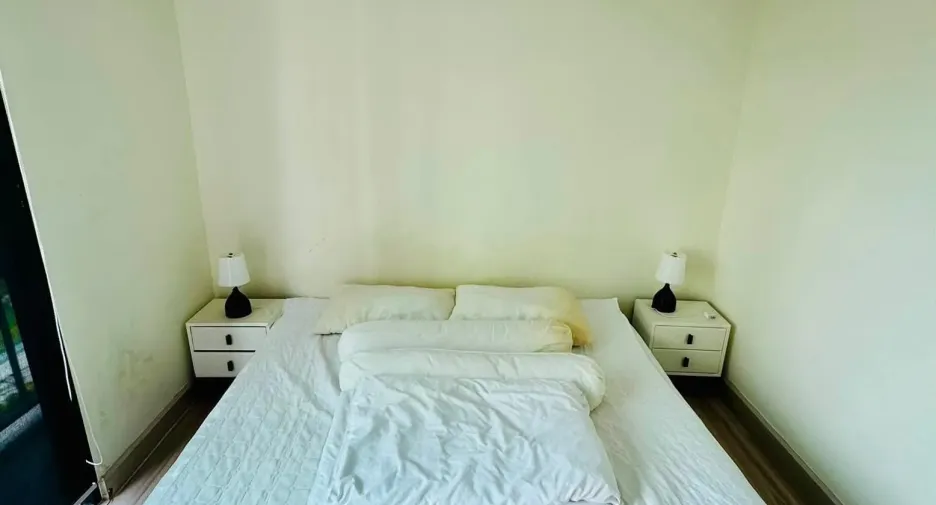 For rent and for sale office in Phra Khanong, Bangkok
