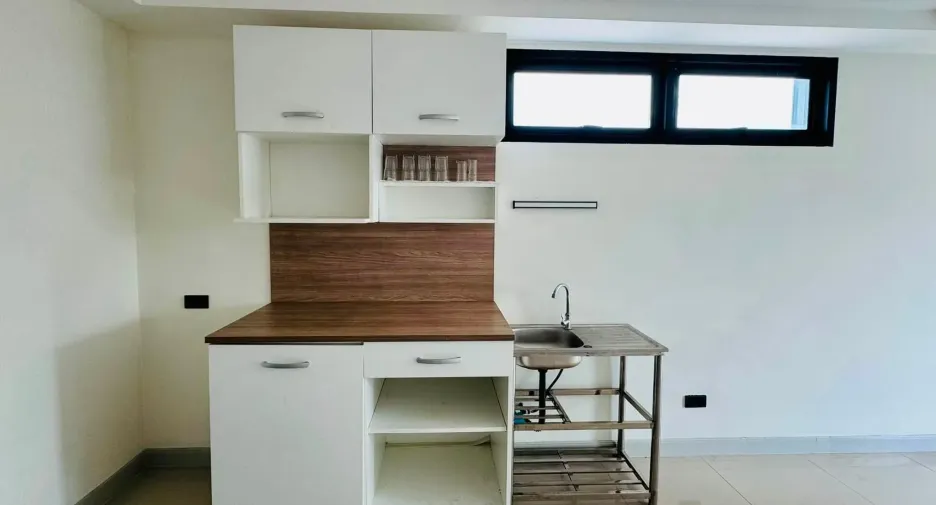 For rent and for sale office in Phra Khanong, Bangkok