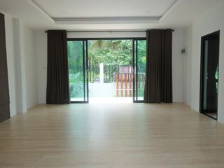 For sale 2 bed townhouse in Mueang Krabi, Krabi