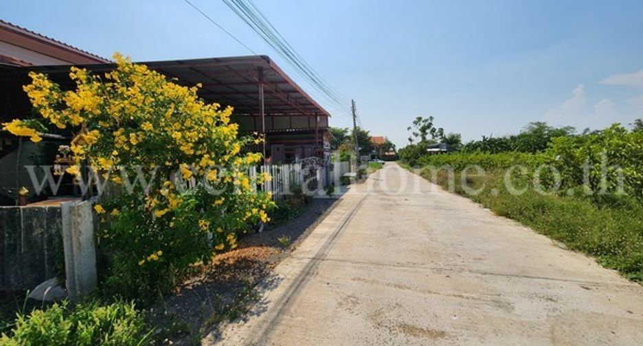 For sale 2 bed house in Ban Mi, Lopburi