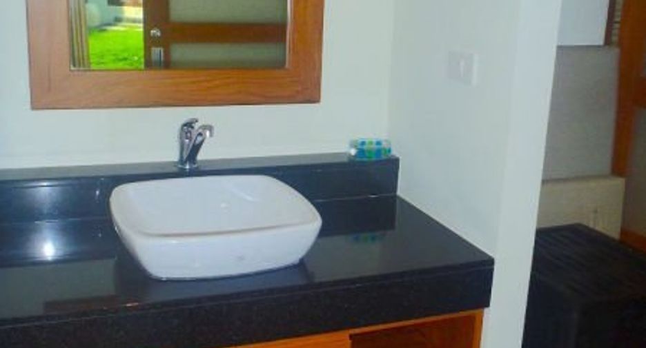 Villa en alquiler y en venta de 3 habitaciones en Mueang Phuket, Phuket