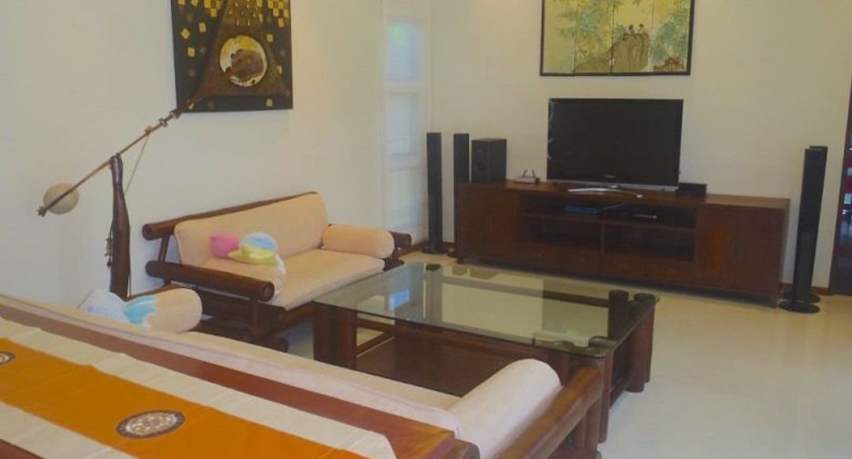 Villa en alquiler y en venta de 3 habitaciones en Mueang Phuket, Phuket