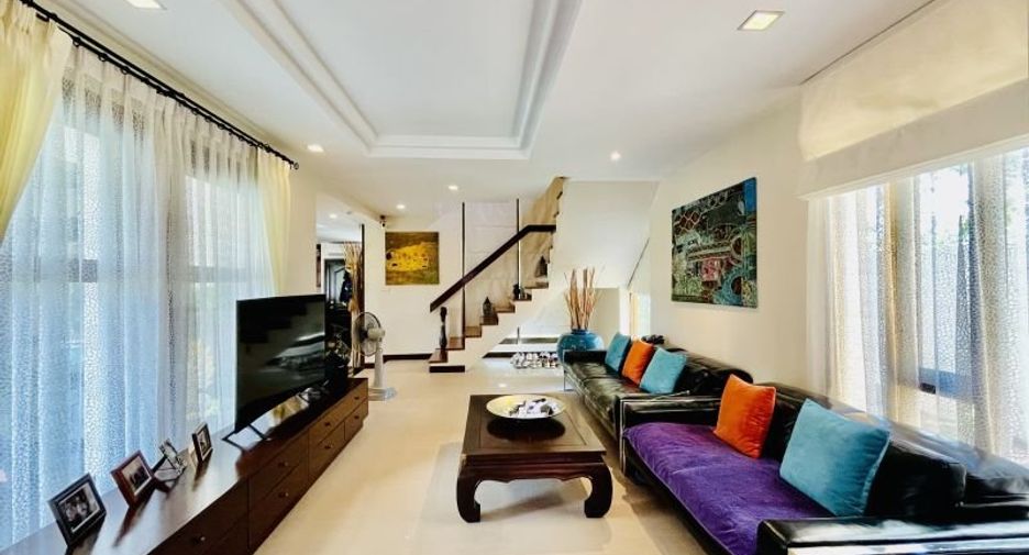 Villa zur Miete mit 4 Zimmer in Bang Lamung, Chonburi