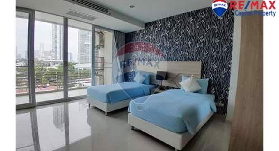 For sale 4 bed condo in Jomtien, Pattaya