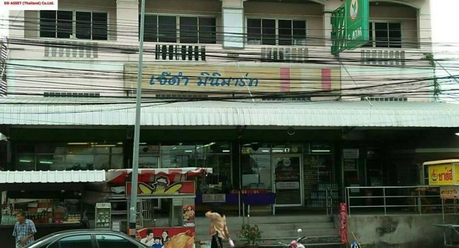 For sale 7 bed retail Space in Bang Bo, Samut Prakan