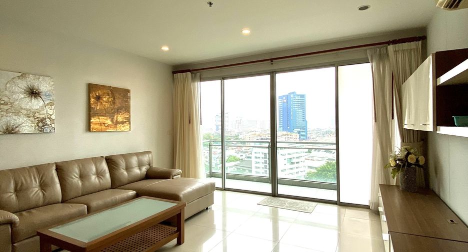 For rent 3 Beds condo in Yan Nawa, Bangkok