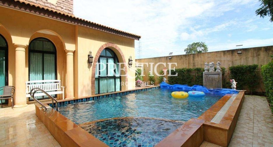 For sale 3 ベッドルーム house in Sattahip, Chonburi
