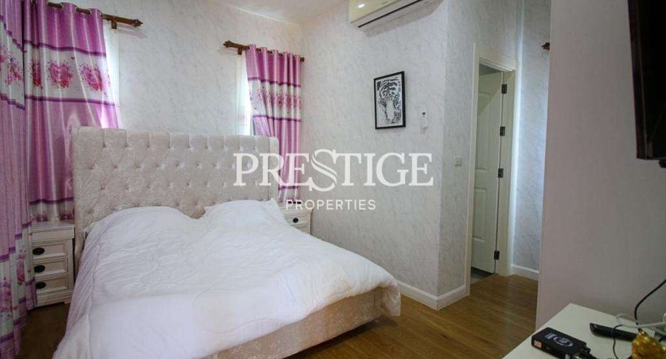 For sale 3 ベッドルーム house in Sattahip, Chonburi