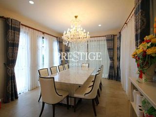 For sale 3 bedrooms house in Huay Yai, Pattaya
