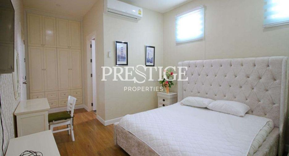 For sale 3 ベッドルーム house in Sattahip, Chonburi