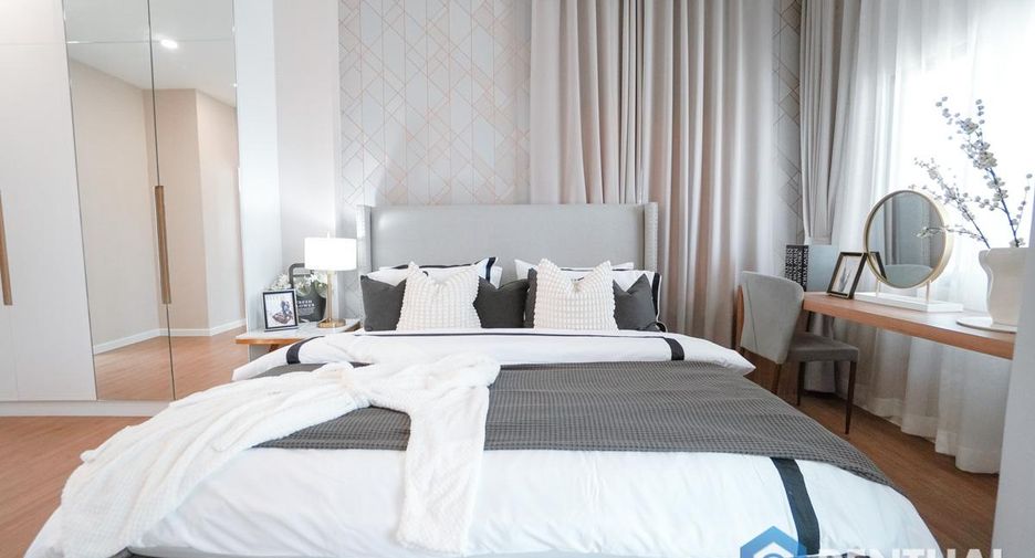 For sale 4 bedrooms house in Bang Lamung, Chonburi