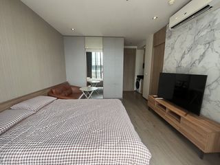 For sale studio condo in Khlong Toei, Bangkok
