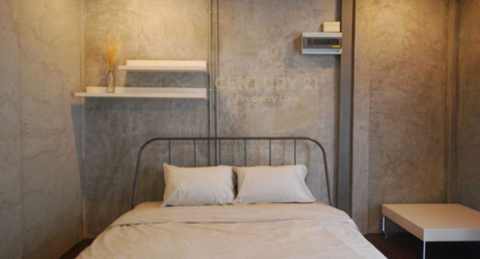 Local comercial en venta de 4 habitaciones en Bang Rak, Bangkok