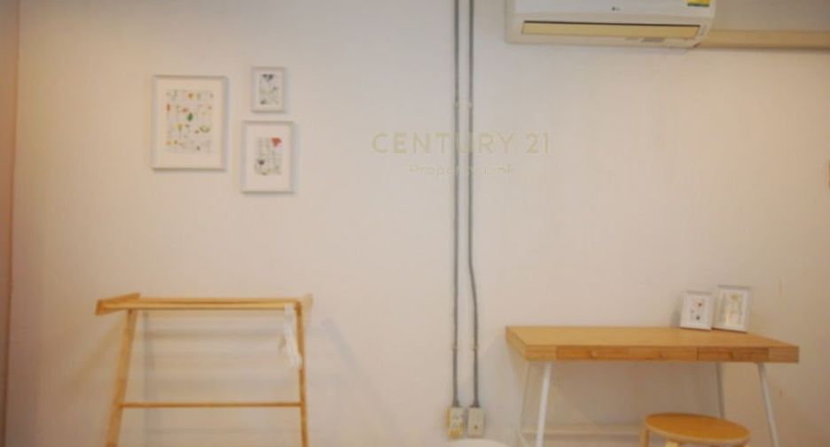 Local comercial en venta de 4 habitaciones en Bang Rak, Bangkok