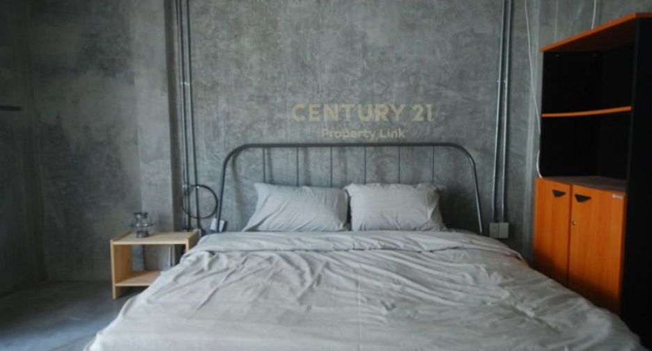 Local comercial en venta de 4 habitaciones en Bang Rak, Bangkok