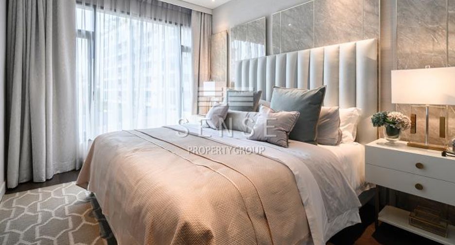 For sale 3 bedrooms condo in Watthana, Bangkok