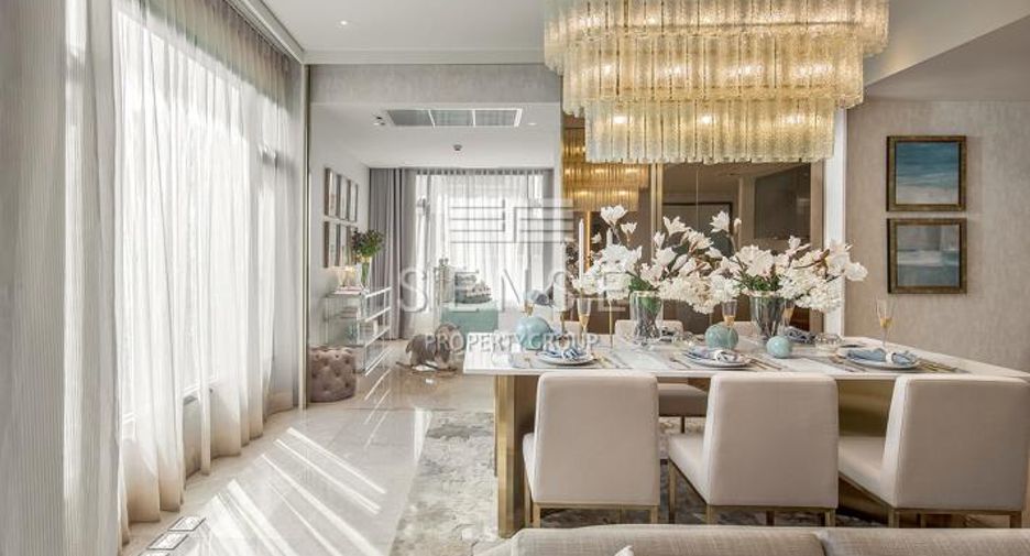 For sale 3 bedrooms condo in Watthana, Bangkok