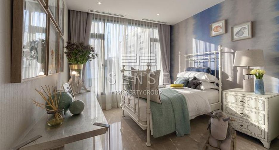 For sale 3 bedrooms condo in Watthana, Bangkok